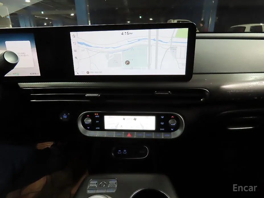 Фото 11 - Genesis GV60