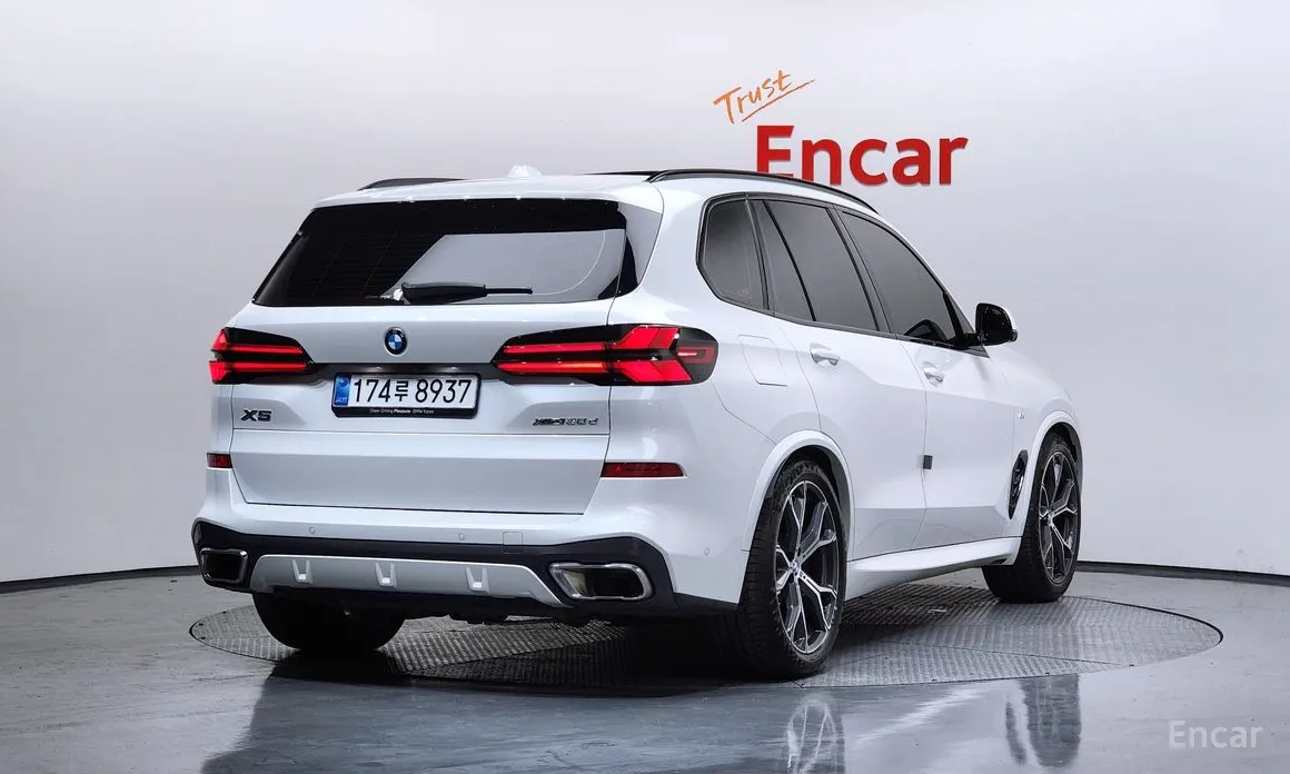 Фото 2 - BMW X5
