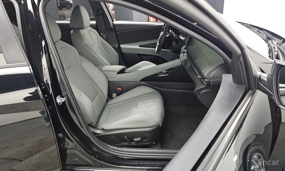 Фото 13 - Hyundai Avante