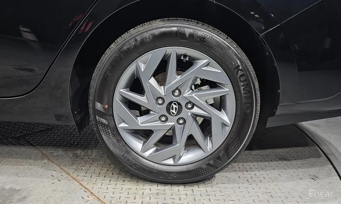 Фото 5 - Hyundai Avante