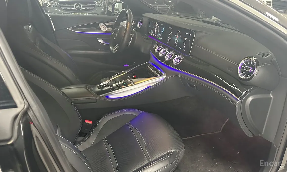 Фото 13 - Mercedes-Benz AMG GT