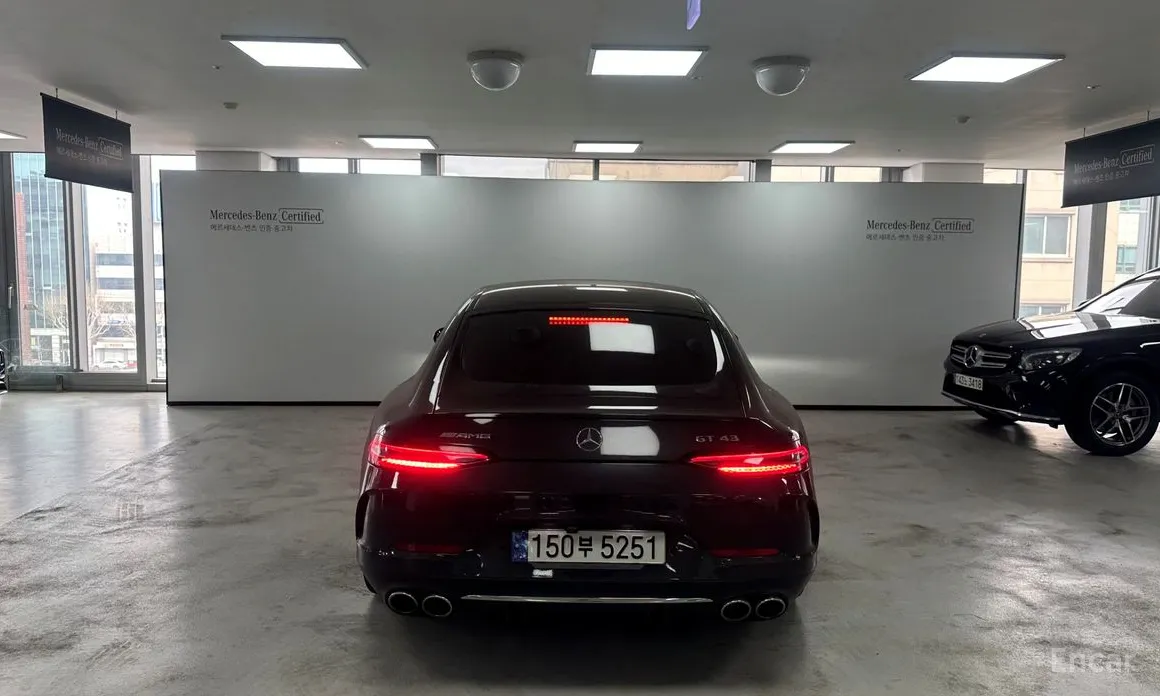 Фото 4 - Mercedes-Benz AMG GT