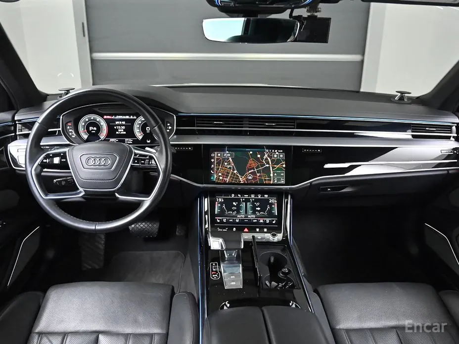 Фото 7 - Audi A8