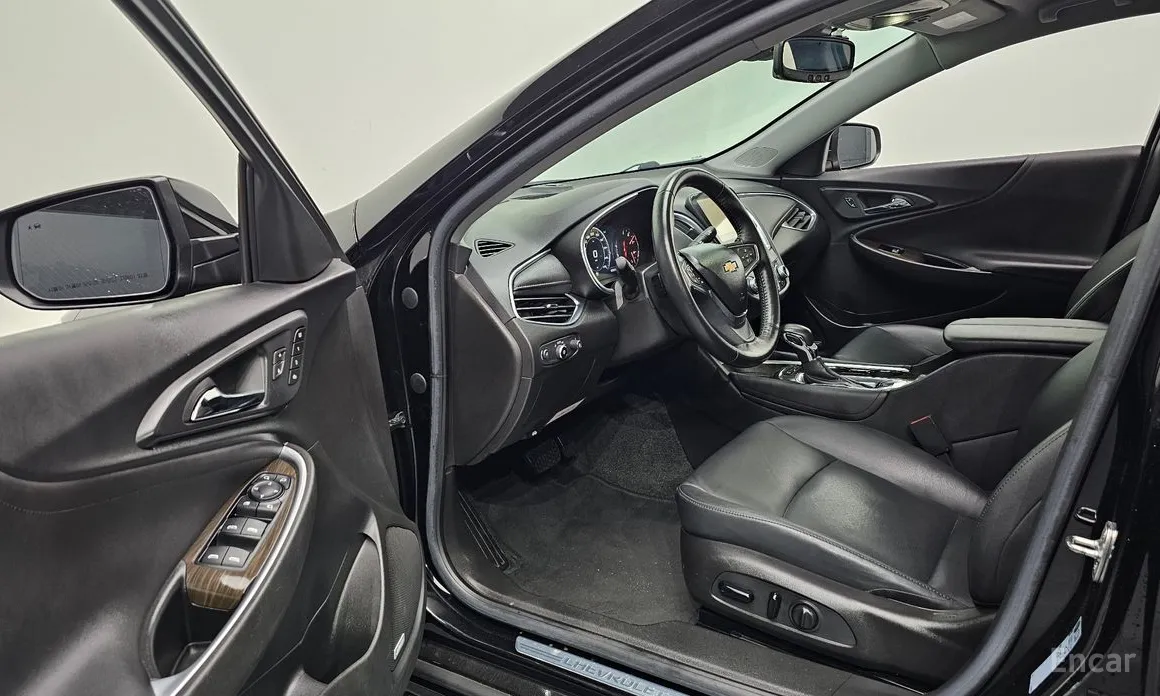 Фото 10 - Chevrolet Malibu