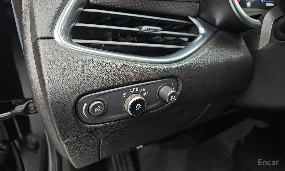 Фото 13 - Chevrolet Malibu