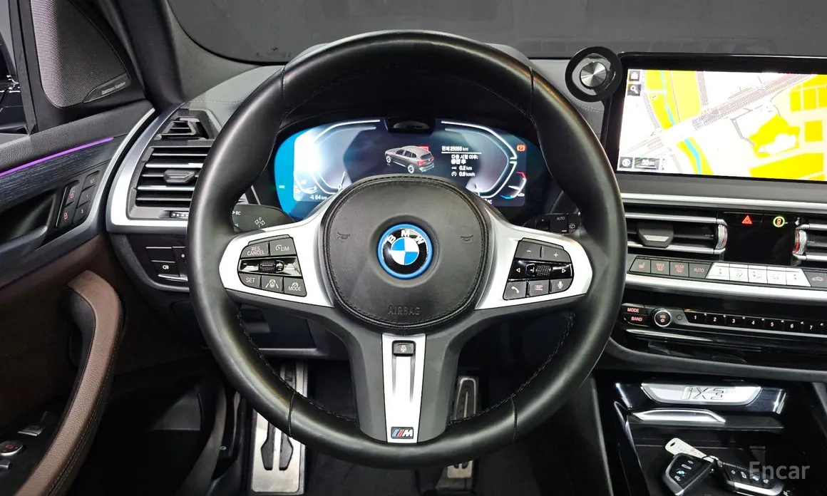 Фото 14 - BMW iX3