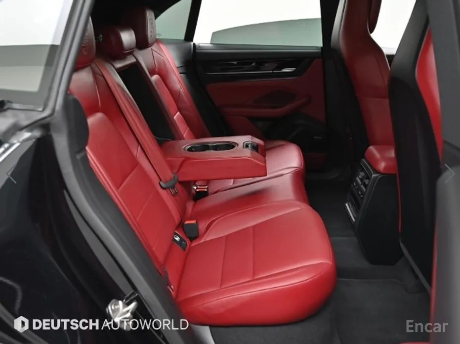 Фото 12 - Porsche Macan