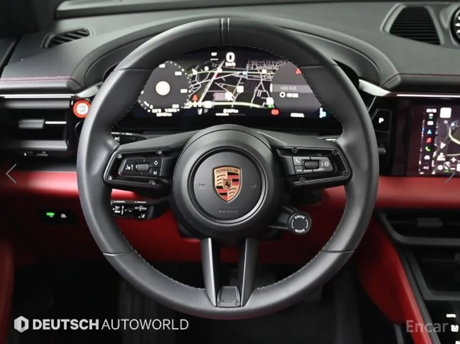 Фото 13 - Porsche Macan