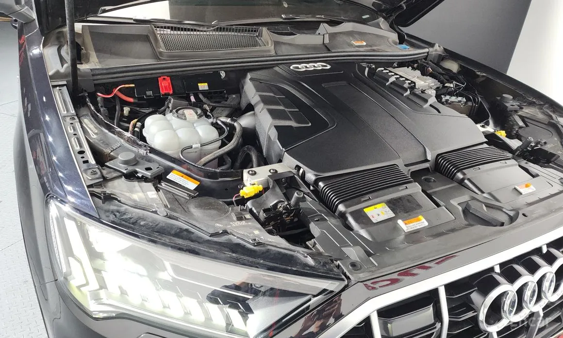 Фото 6 - Audi Q7