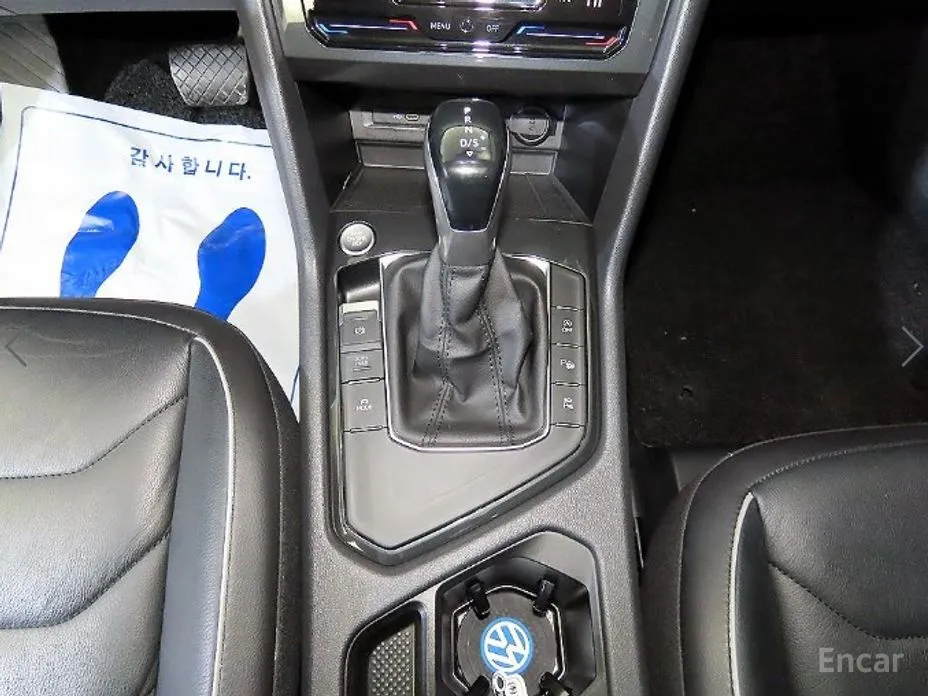 Photo 12 - Volkswagen Tiguan