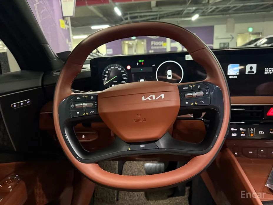 Фото 10 - Kia K8