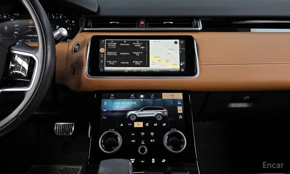 Фото 14 - Land Rover Range Rover Velar