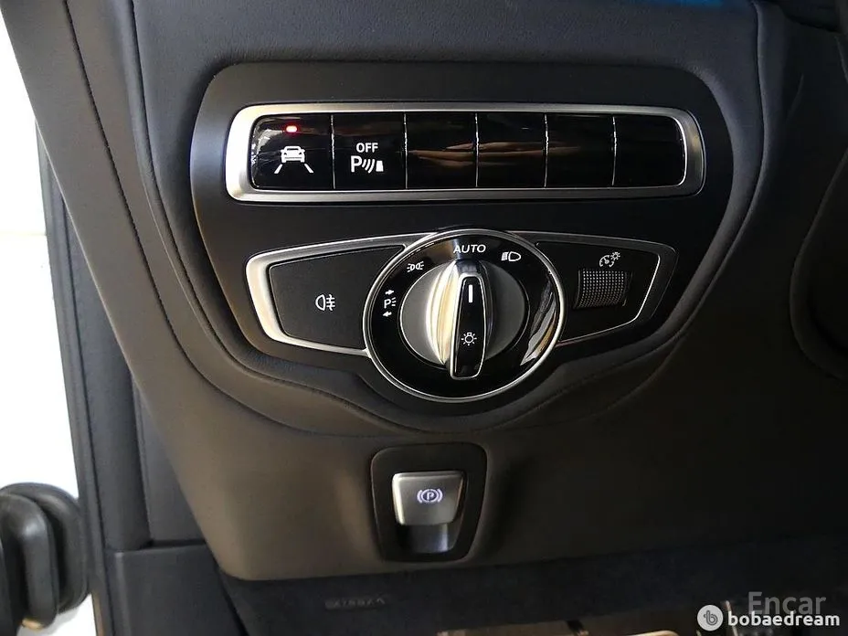 Фото 14 - Mercedes-Benz G-Class