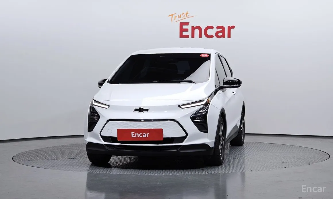 Фото 3 - Chevrolet Bolt EV