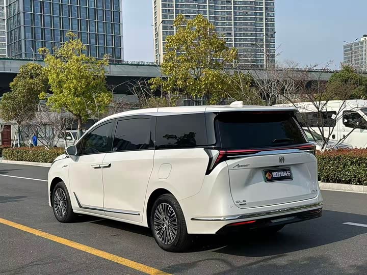 Фото 4 - Buick GL8 Hybrid