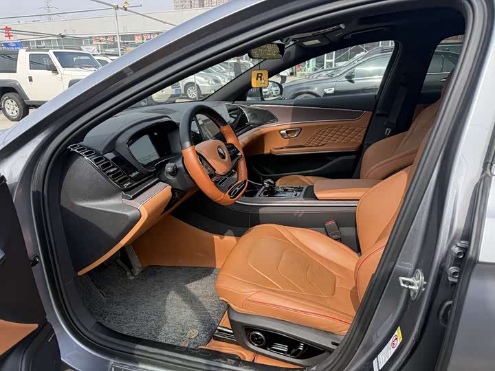 Фото 4 - BYD Han