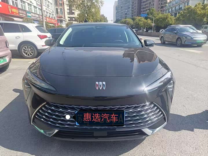 Photo 2 - Buick LaCrosse