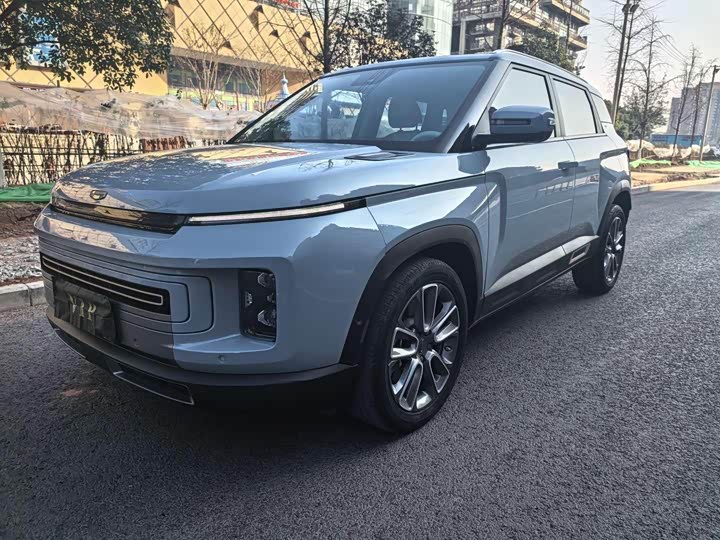 Фото 1 - Geely Icon