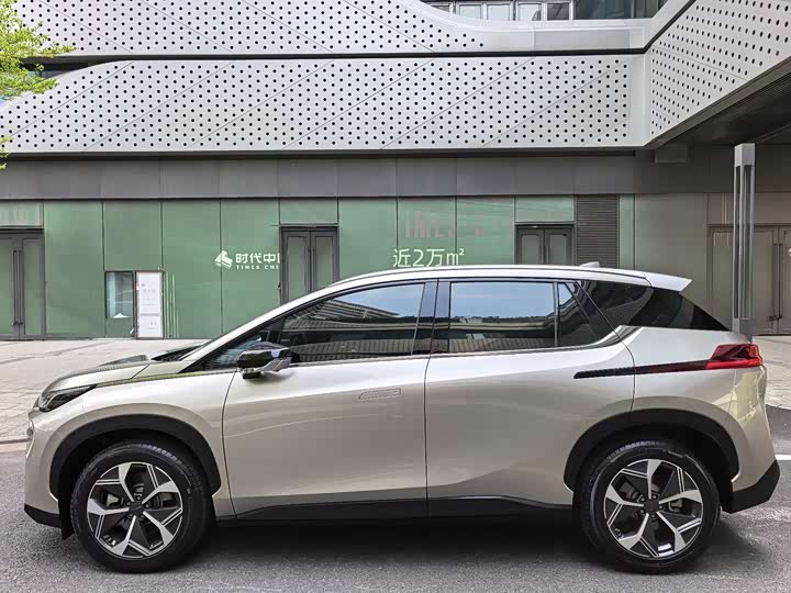 Photo 4 - GAC Aion V