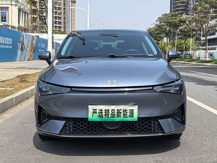 Фото 2 - XPeng P5