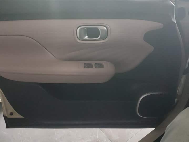 Фото 7 - GAC Aion UT