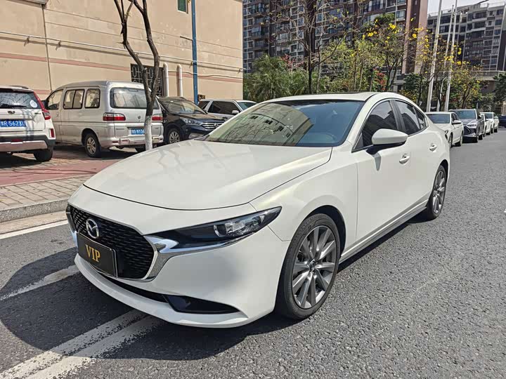 Photo 1 - Mazda 3 (Axela)