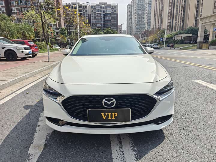 Photo 3 - Mazda 3 (Axela)