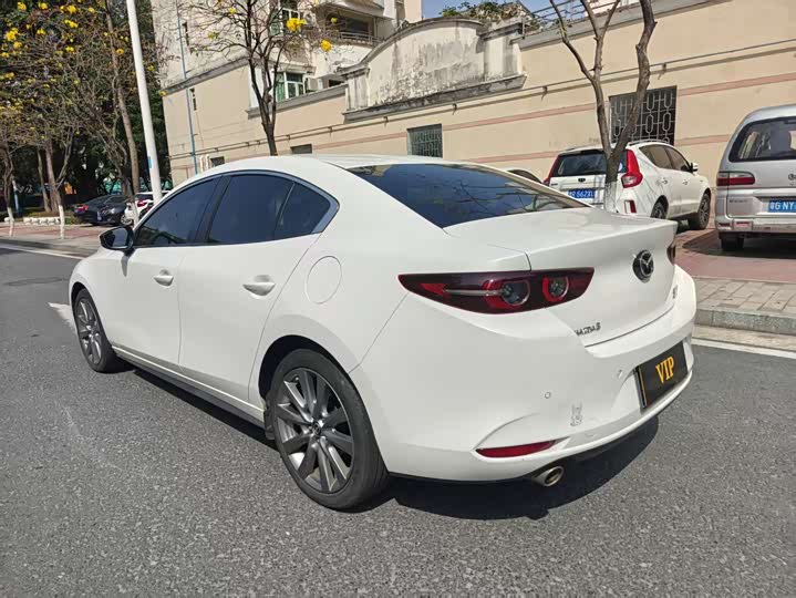 Photo 5 - Mazda 3 (Axela)