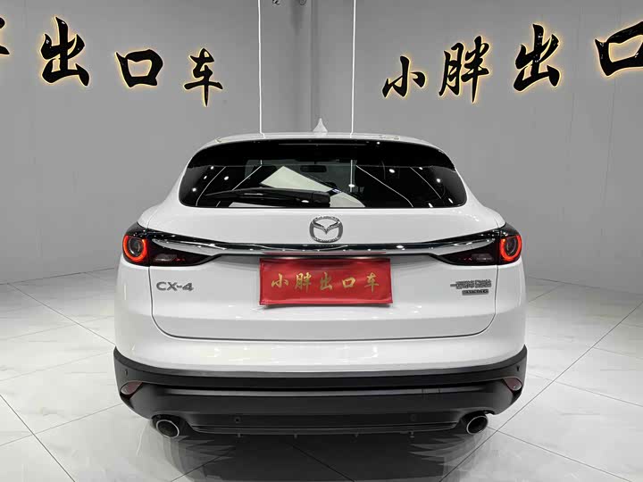 Фото 4 - Mazda CX-4