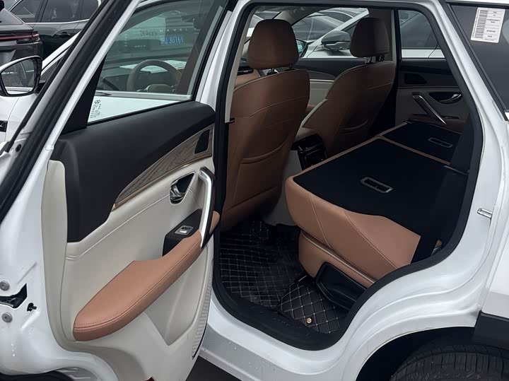 Photo 7 - Jetour X70 Hybrid