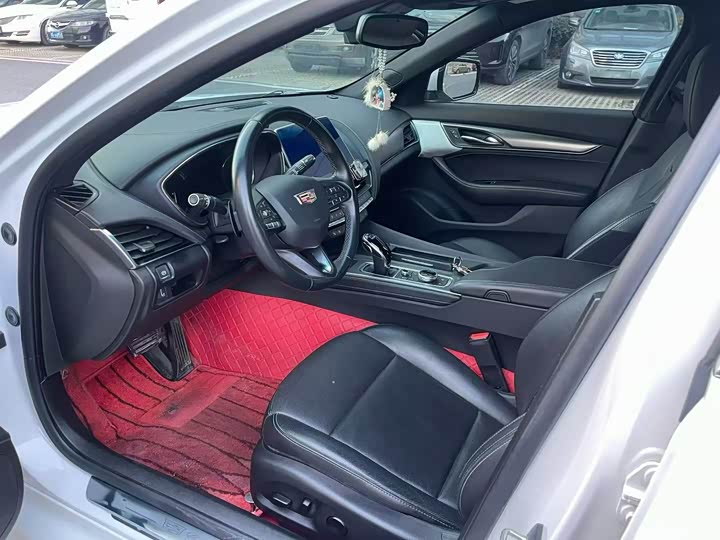 Фото 4 - Cadillac CT5