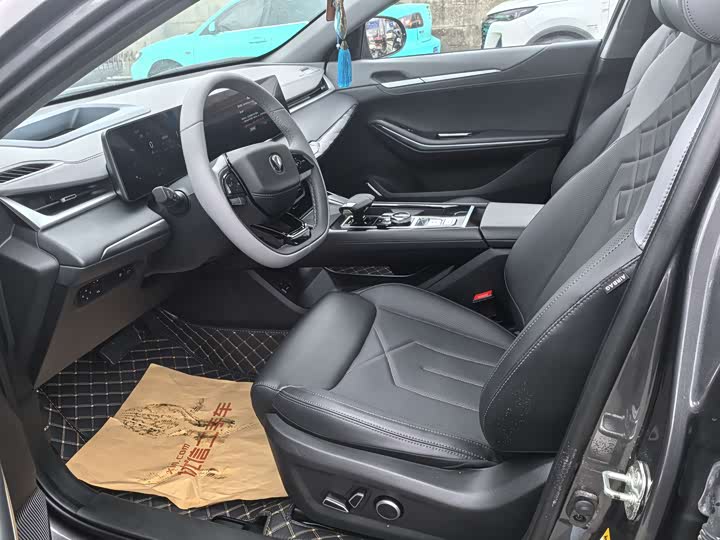 Photo 7 - Changan Raeton Plus