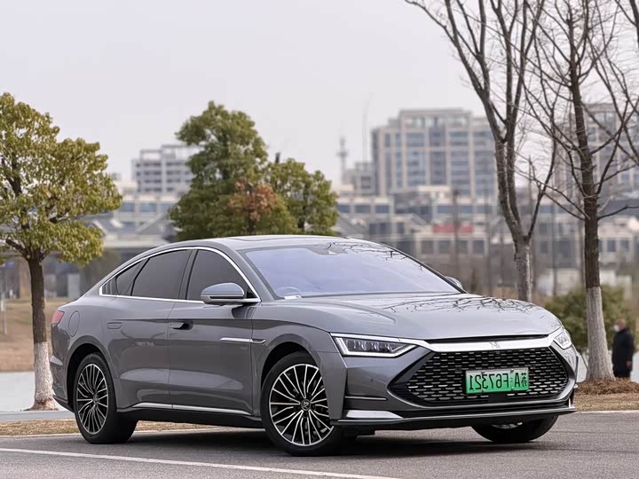 Фото 3 - BYD Han