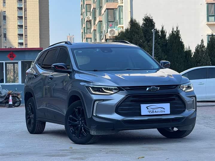 Фото 3 - Chevrolet Tracker