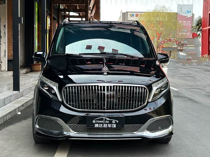 Фото 2 - Mercedes-Benz V-Class