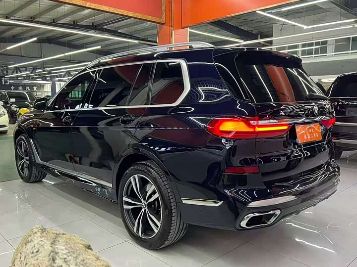 Фото 7 - BMW X7