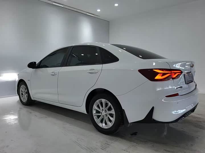 Фото 6 - Chevrolet Monza