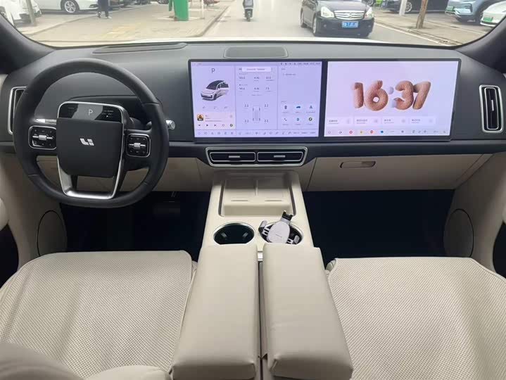 Фото 2 - LiXiang L9