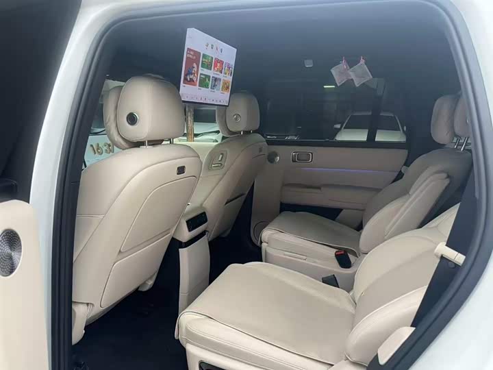 Фото 3 - LiXiang L9