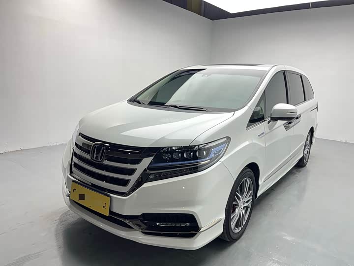 Фото 1 - Honda Elysion