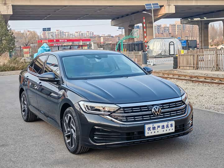 Фото 3 - Volkswagen Sagitar L