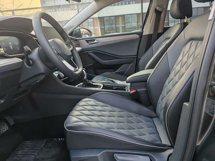 Фото 5 - Volkswagen Sagitar L