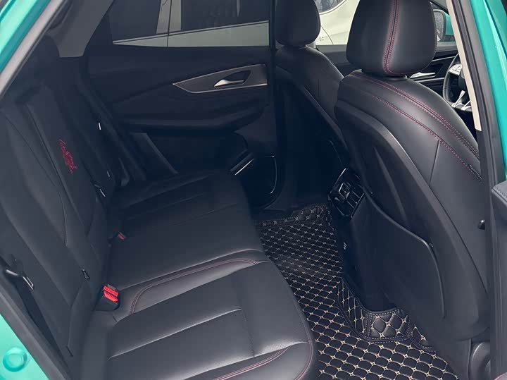 Фото 9 - Dongfeng Forthing T5 EVO