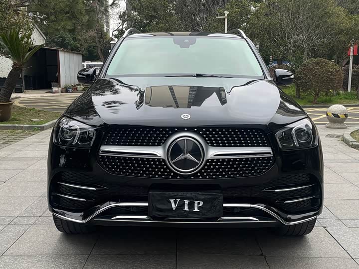 Фото 2 - Mercedes-Benz GLE-Class