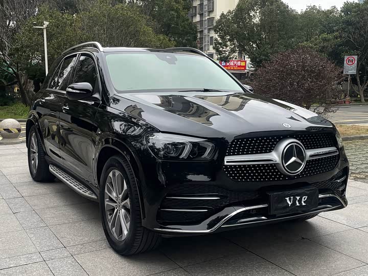 Фото 3 - Mercedes-Benz GLE-Class