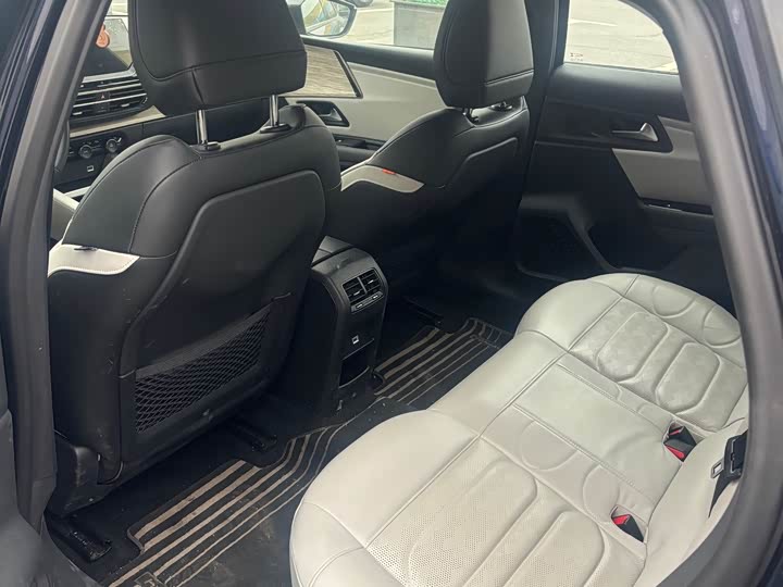 Фото 6 - Citroen C5 X