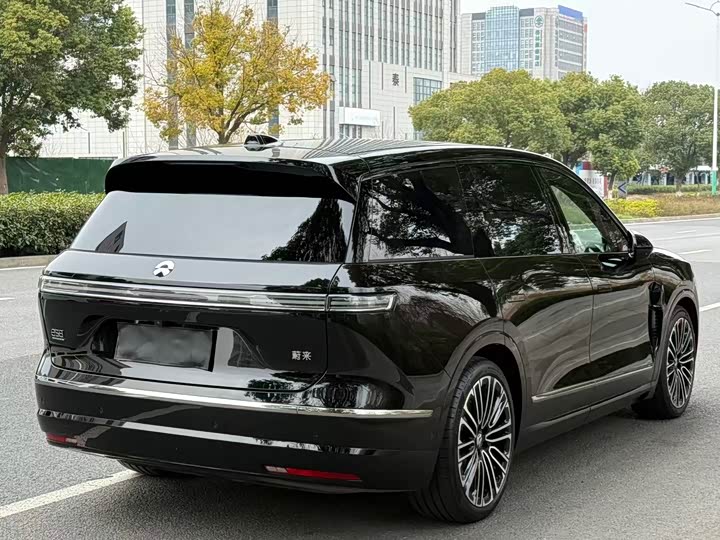 Фото 6 - Nio ES8