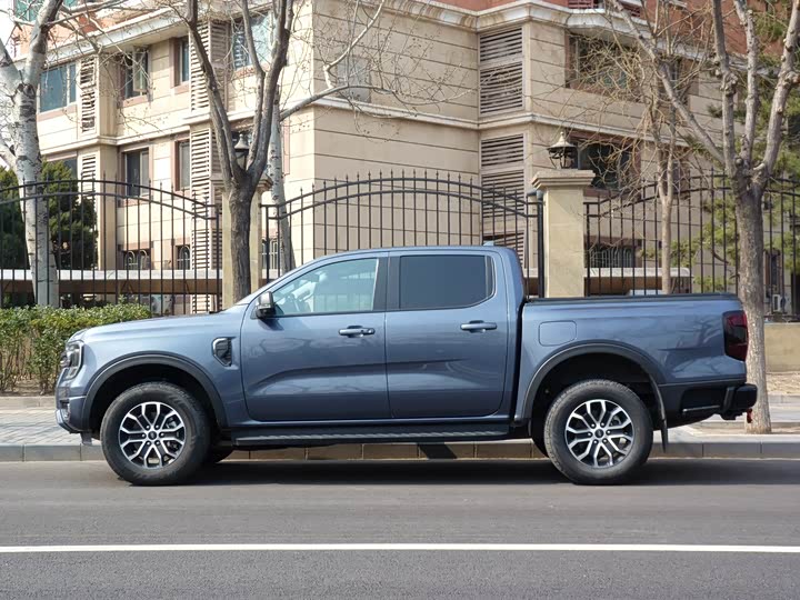 Photo 3 - Ford Ranger