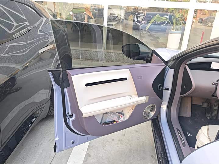 Фото 7 - Avatr 06