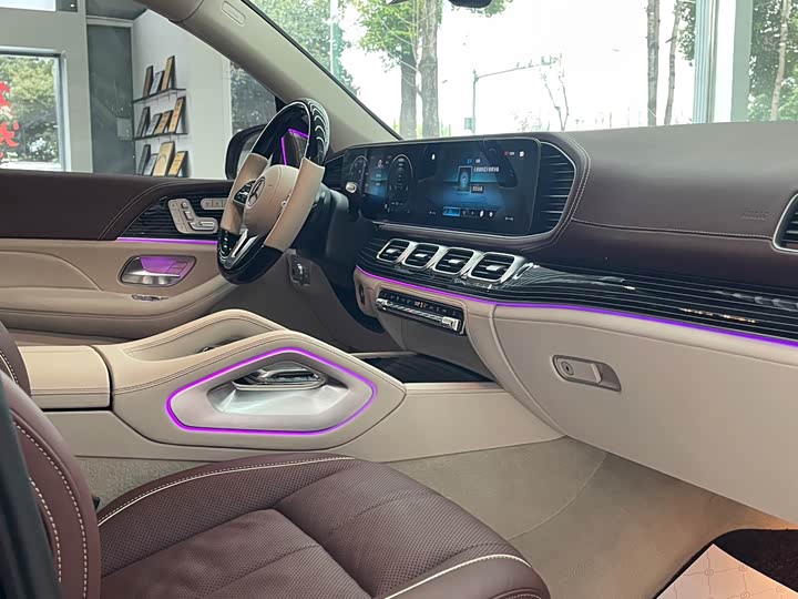 Mercedes-Benz GLS-Class 2023 2023款 GLS 450 4MATIC 豪华型